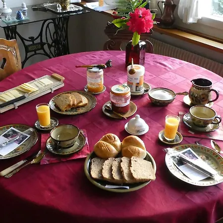 Chez Jean Et Daisy Nocleg ze śniadaniem Riehen